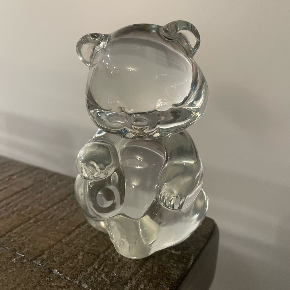 Vintage Fenton Art Glass Teddy Bear Figurine / Paperweight